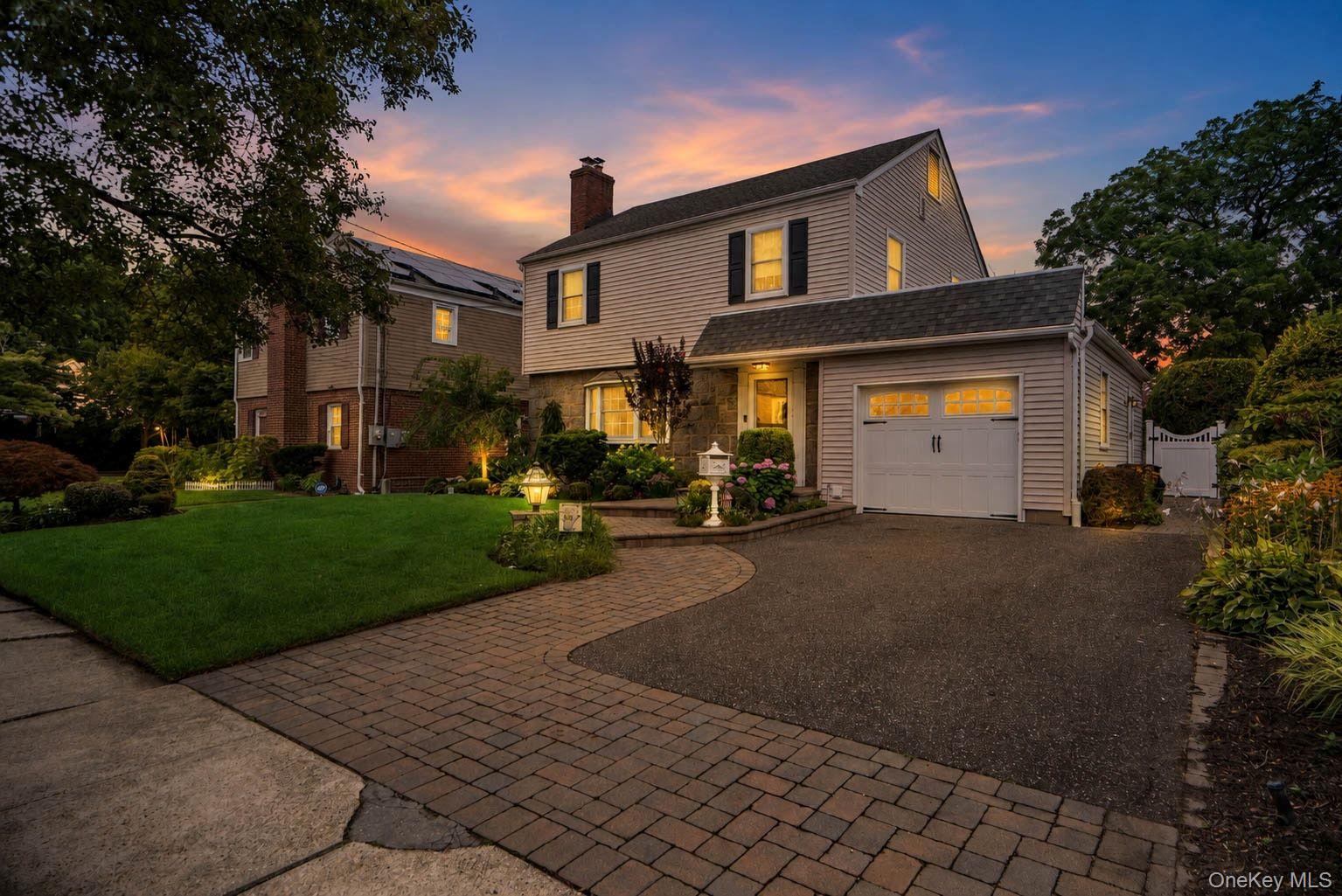 10 Crimson Avenue