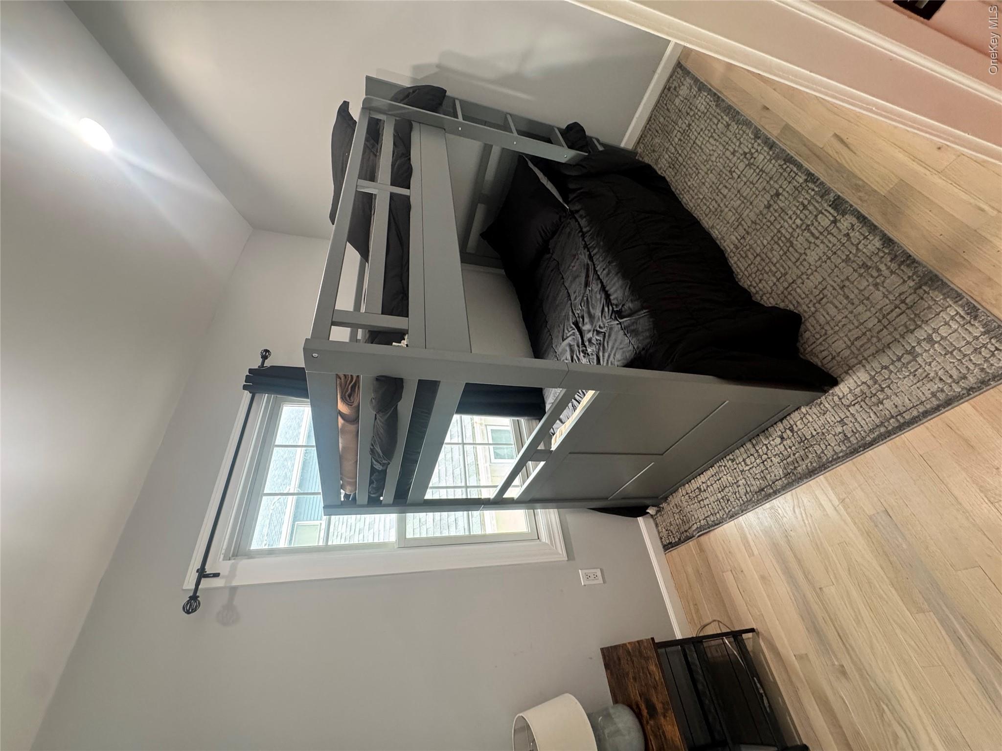 68 Brookline Avenue Unit: upper
