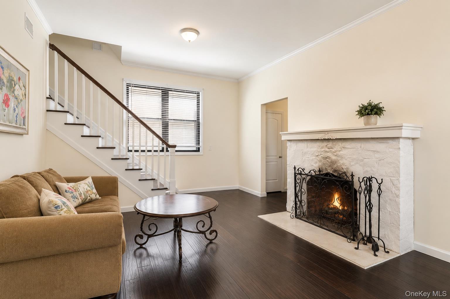 439 W Olive Street
