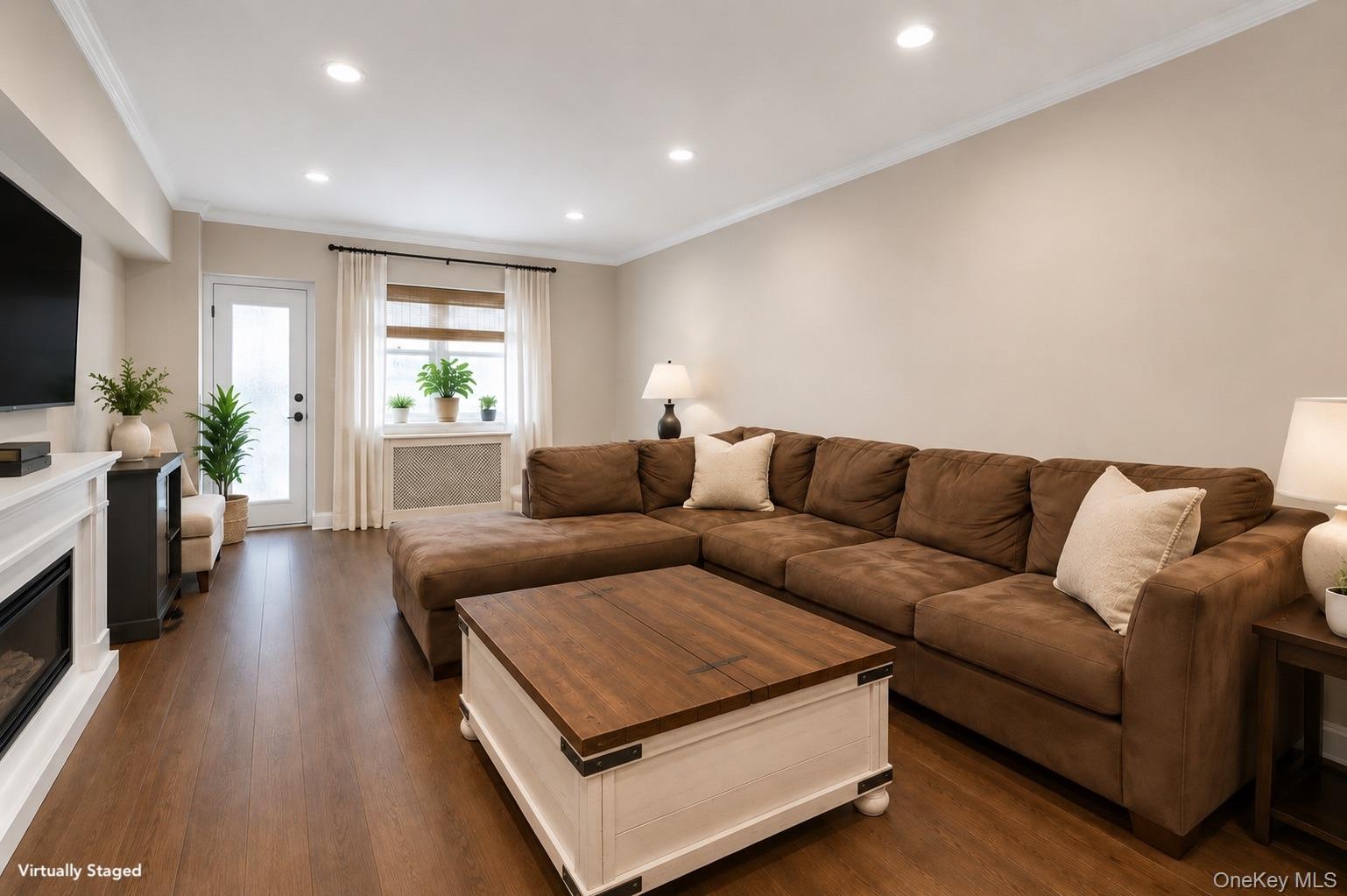 55 Monroe Boulevard Unit: 5R