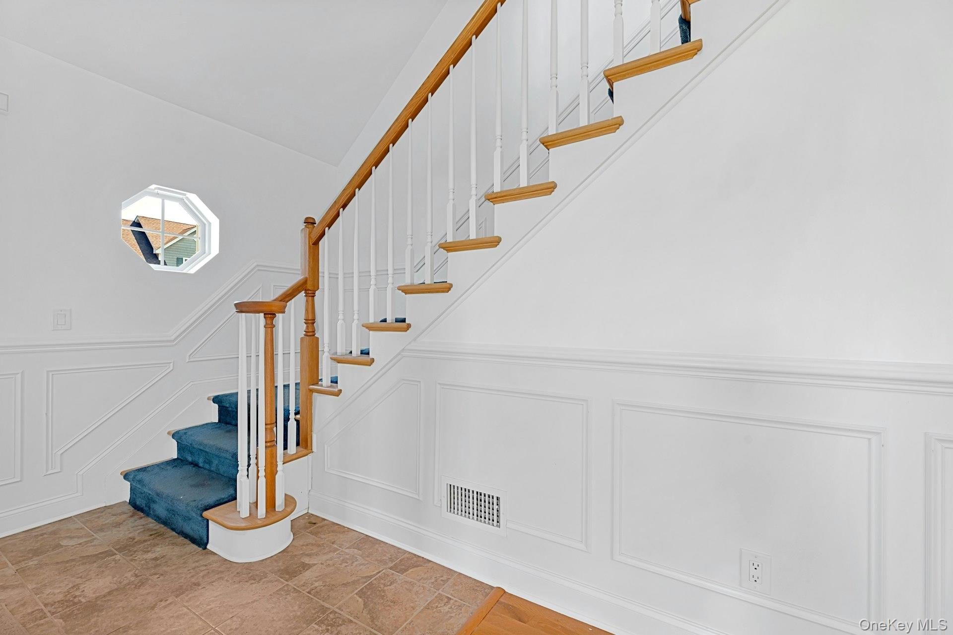 159 Stoneleigh Drive