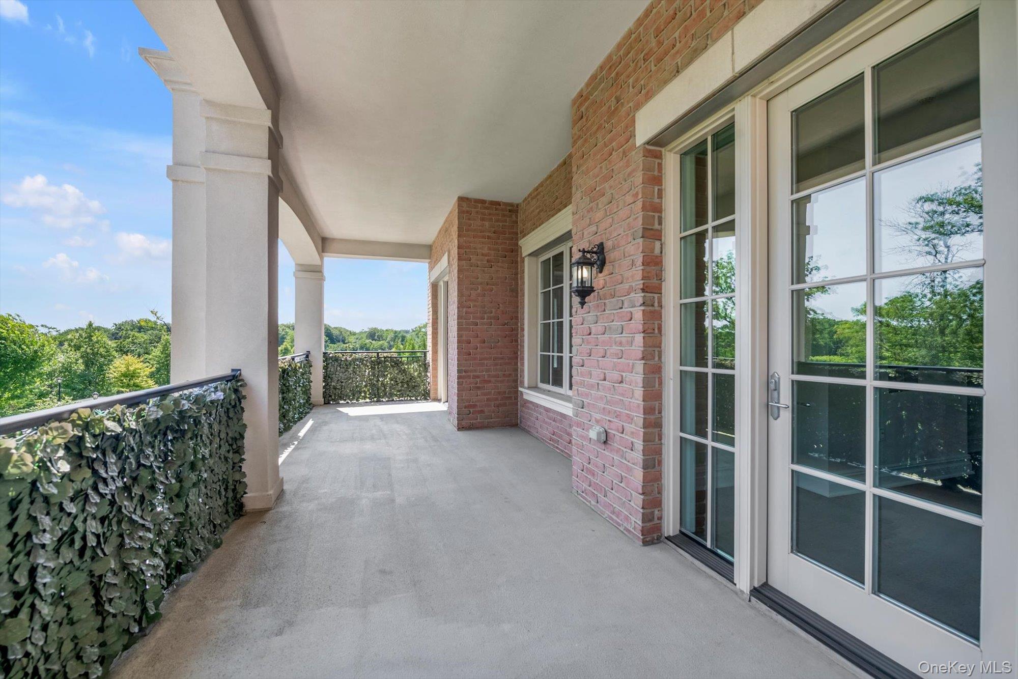 3000 Royal Court Unit: 3107