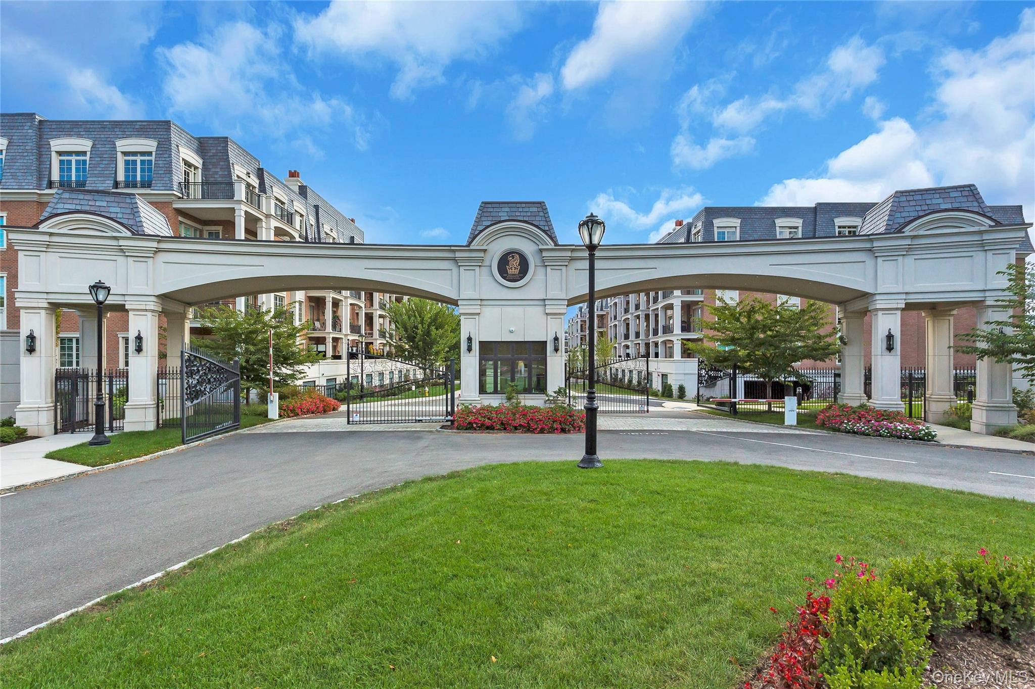 3000 Royal Court Unit: 3107