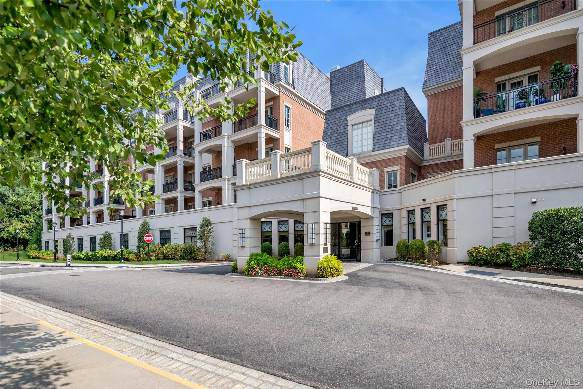3000 Royal Court Unit: 3107