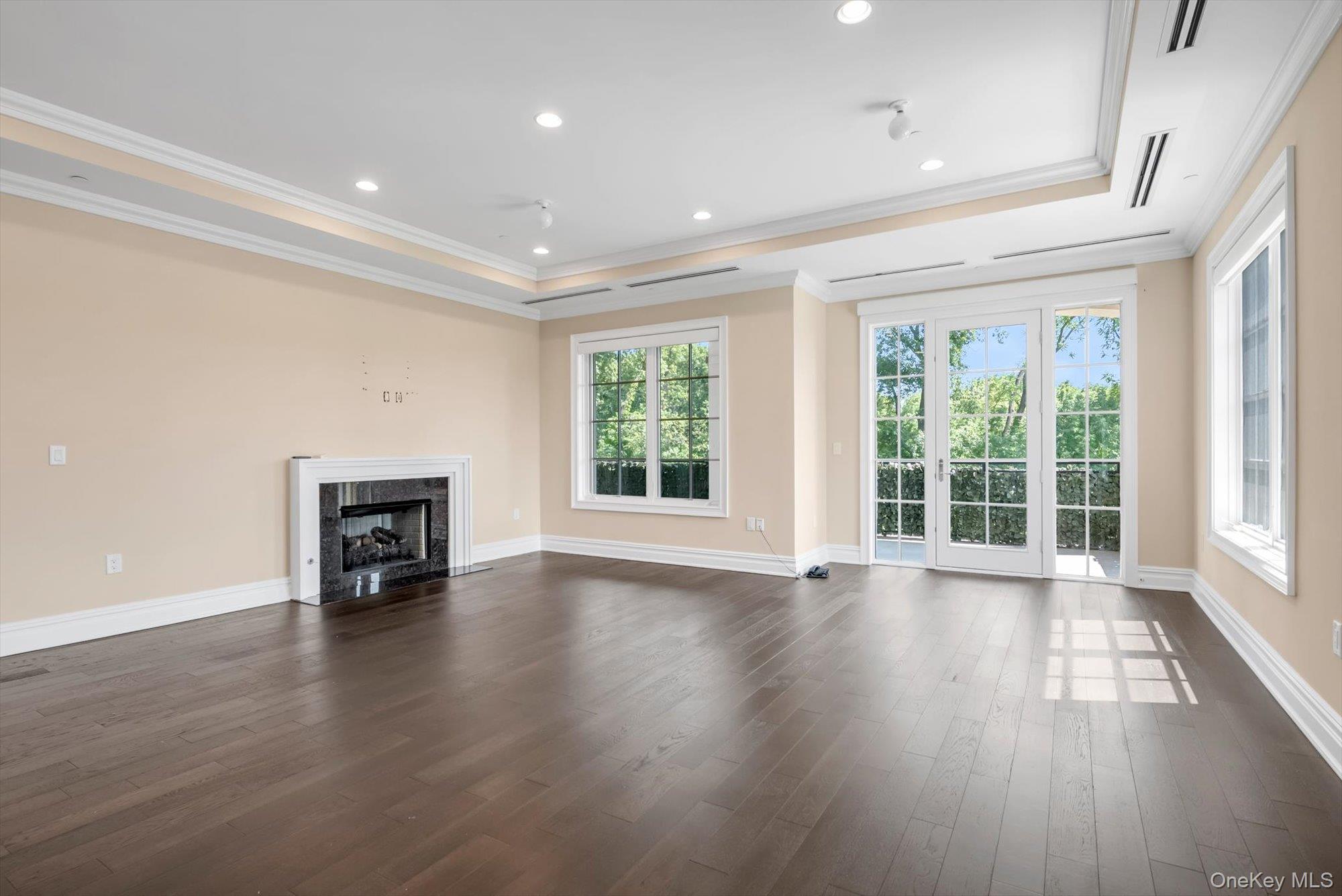 3000 Royal Court Unit: 3107