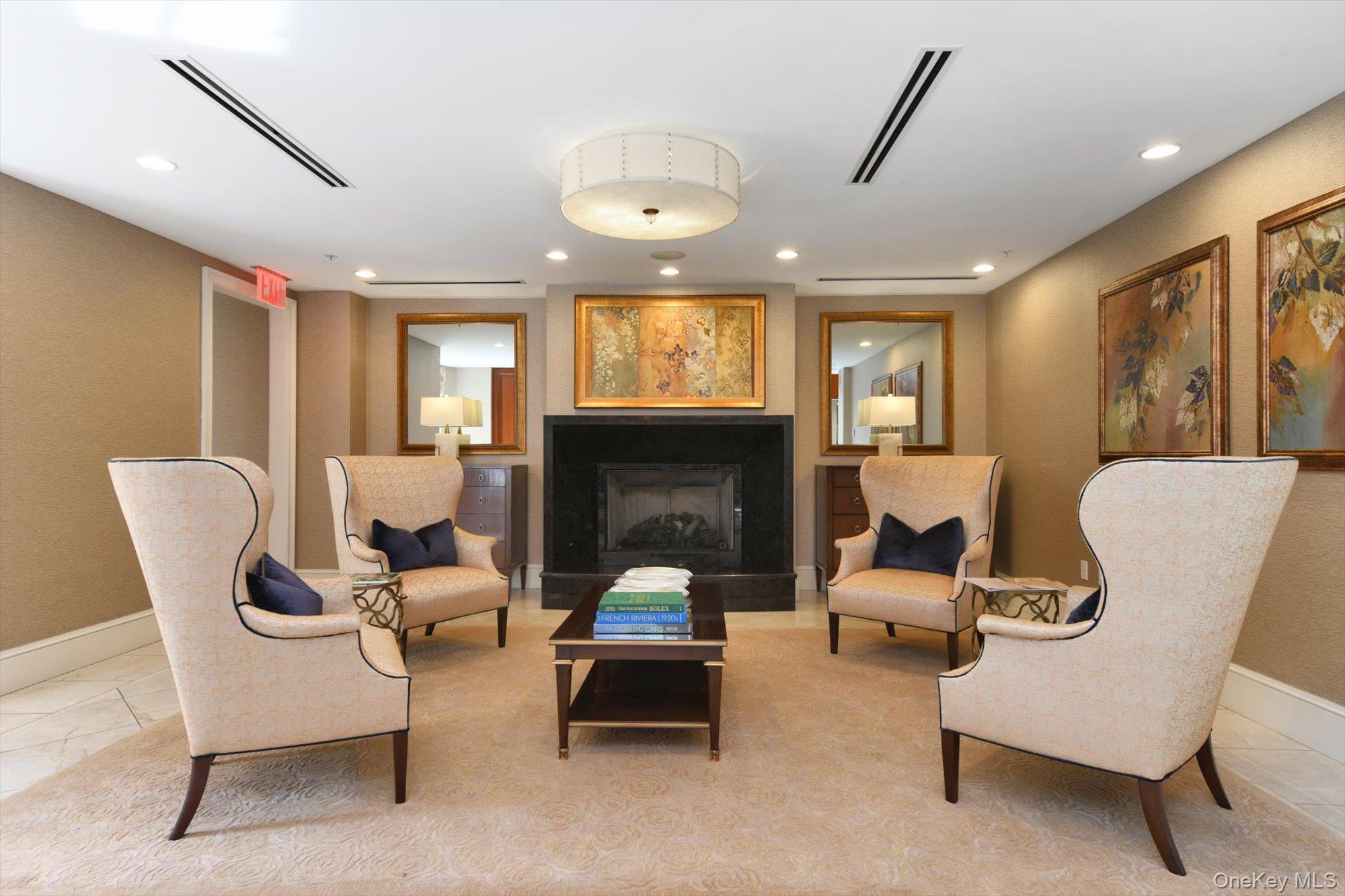 3000 Royal Court Unit: 3107