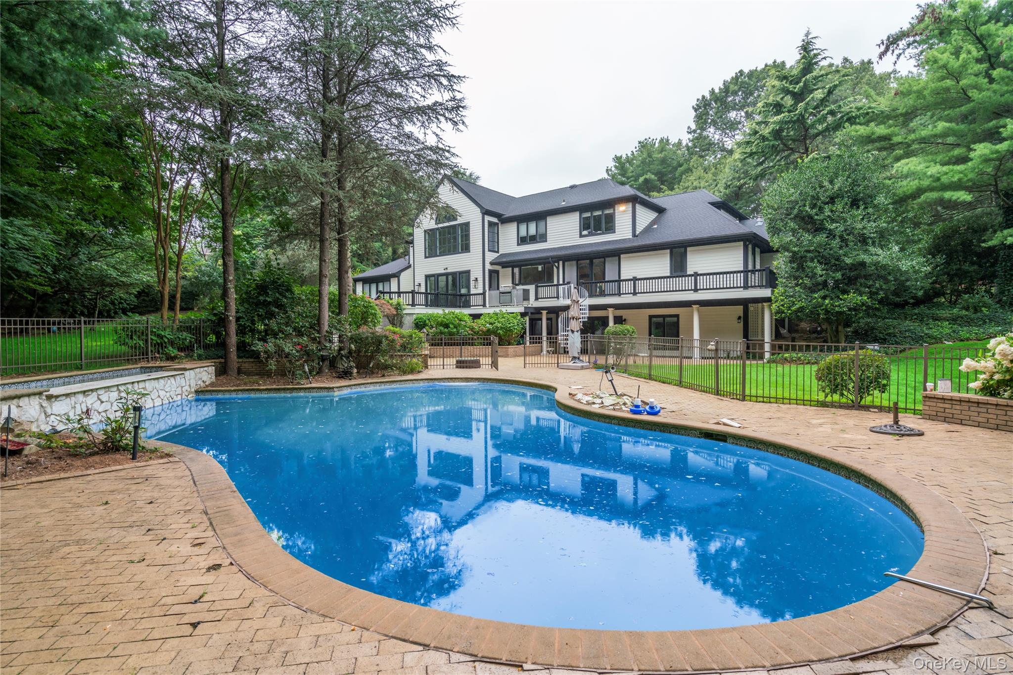 3 Rock Hill Lane