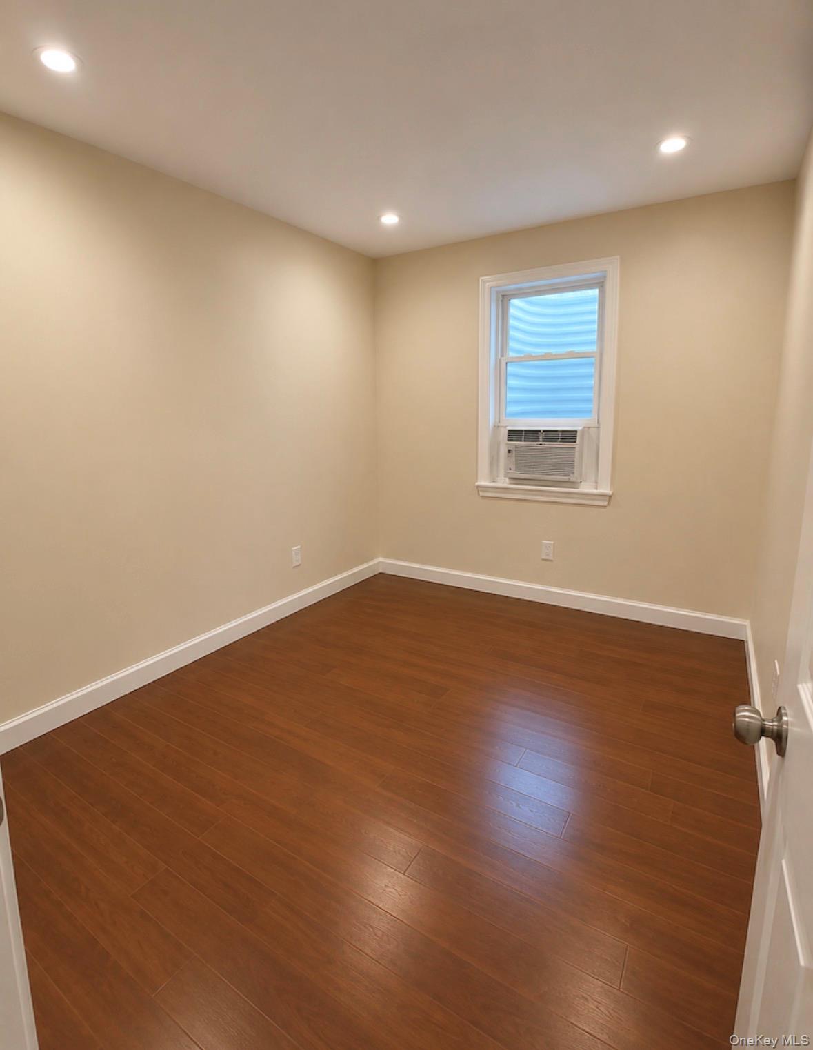81 Bellwood Avenue