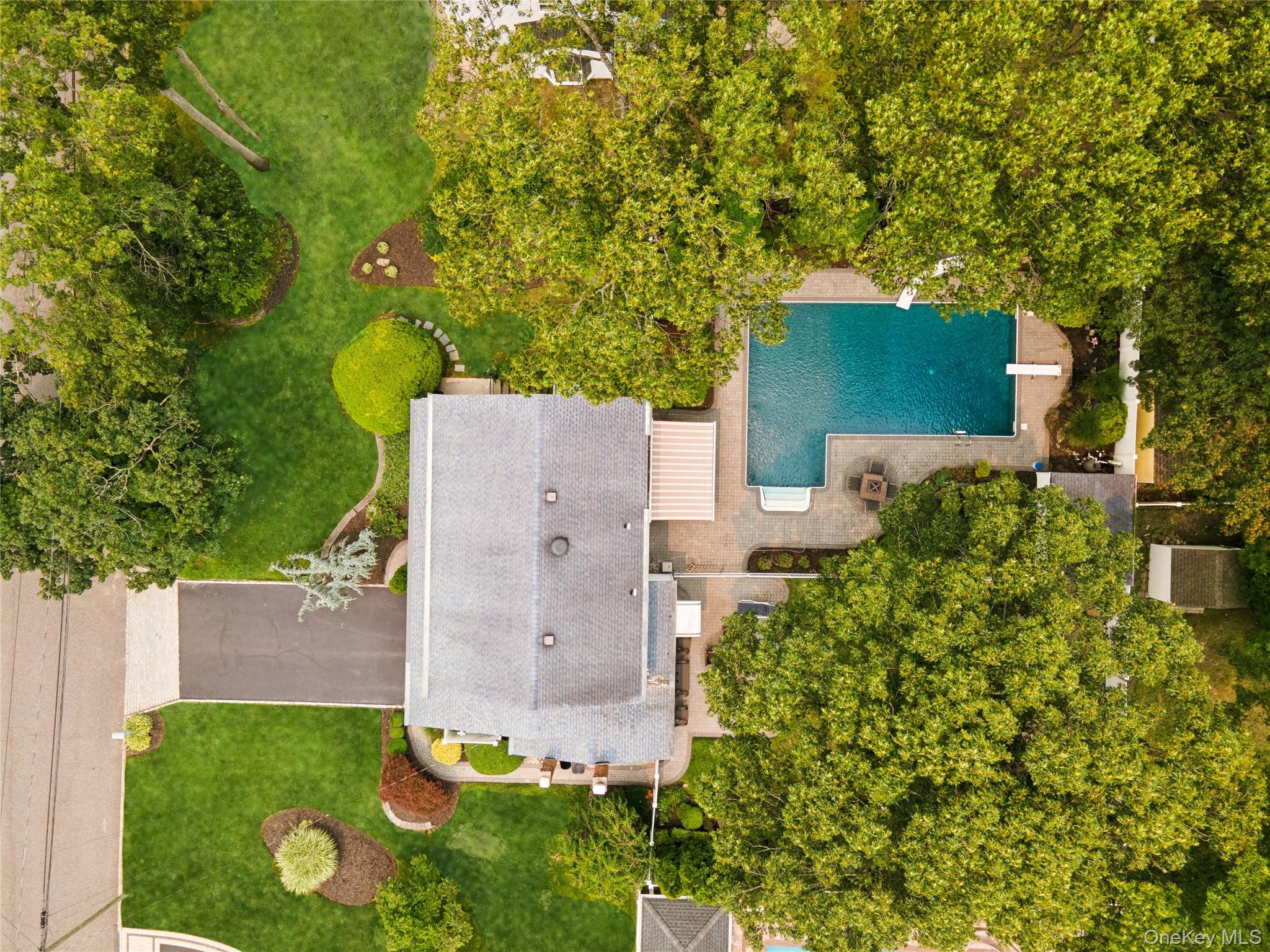63 Woodview Lane