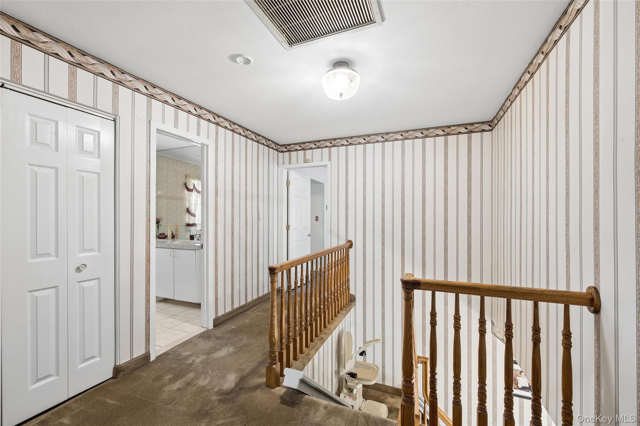 63 Woodview Lane