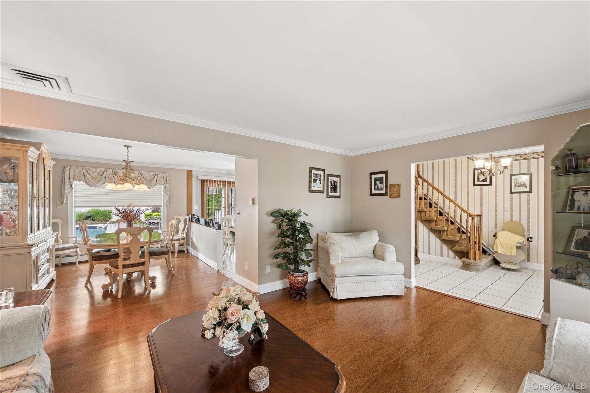 63 Woodview Lane