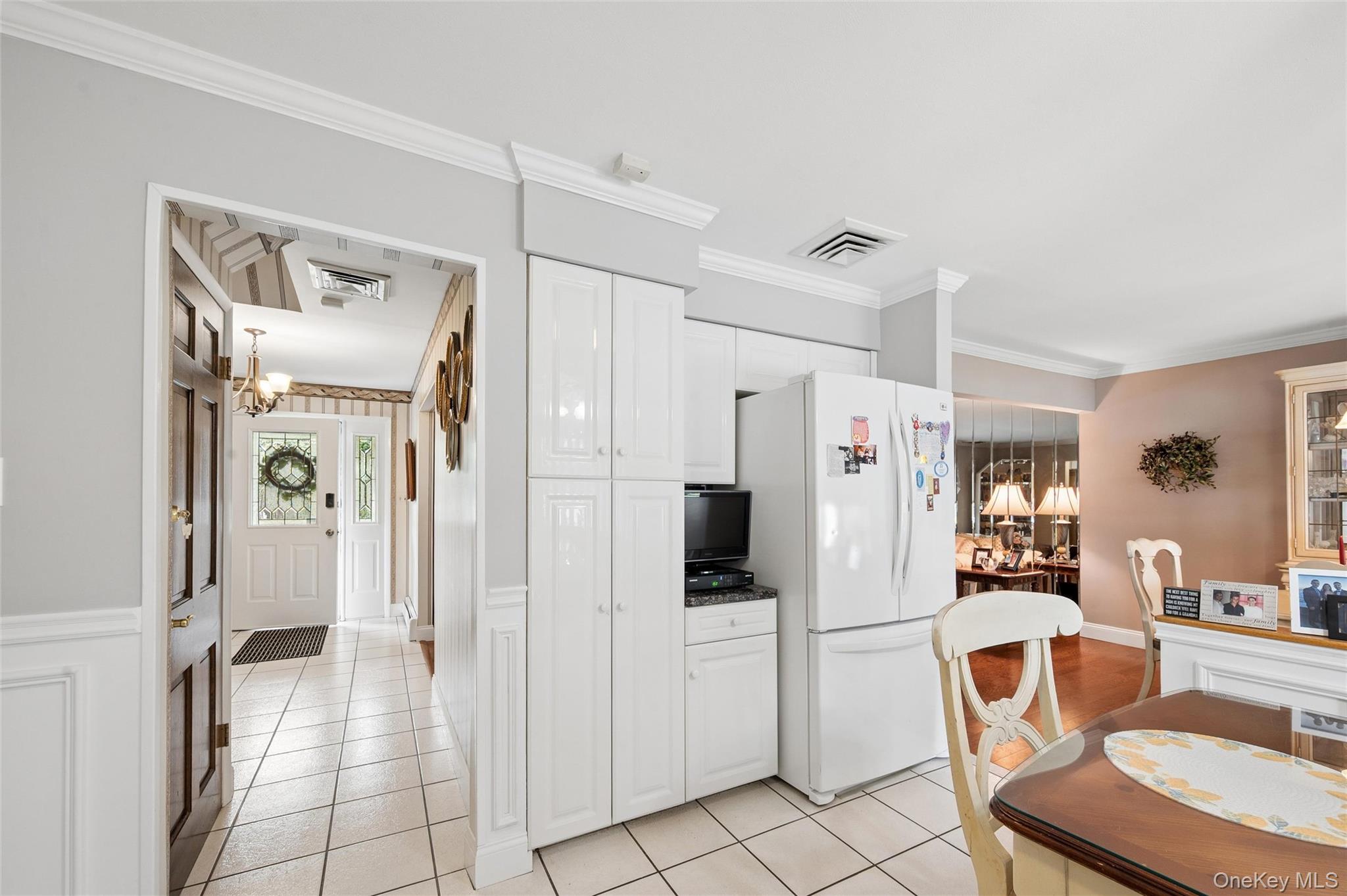 63 Woodview Lane