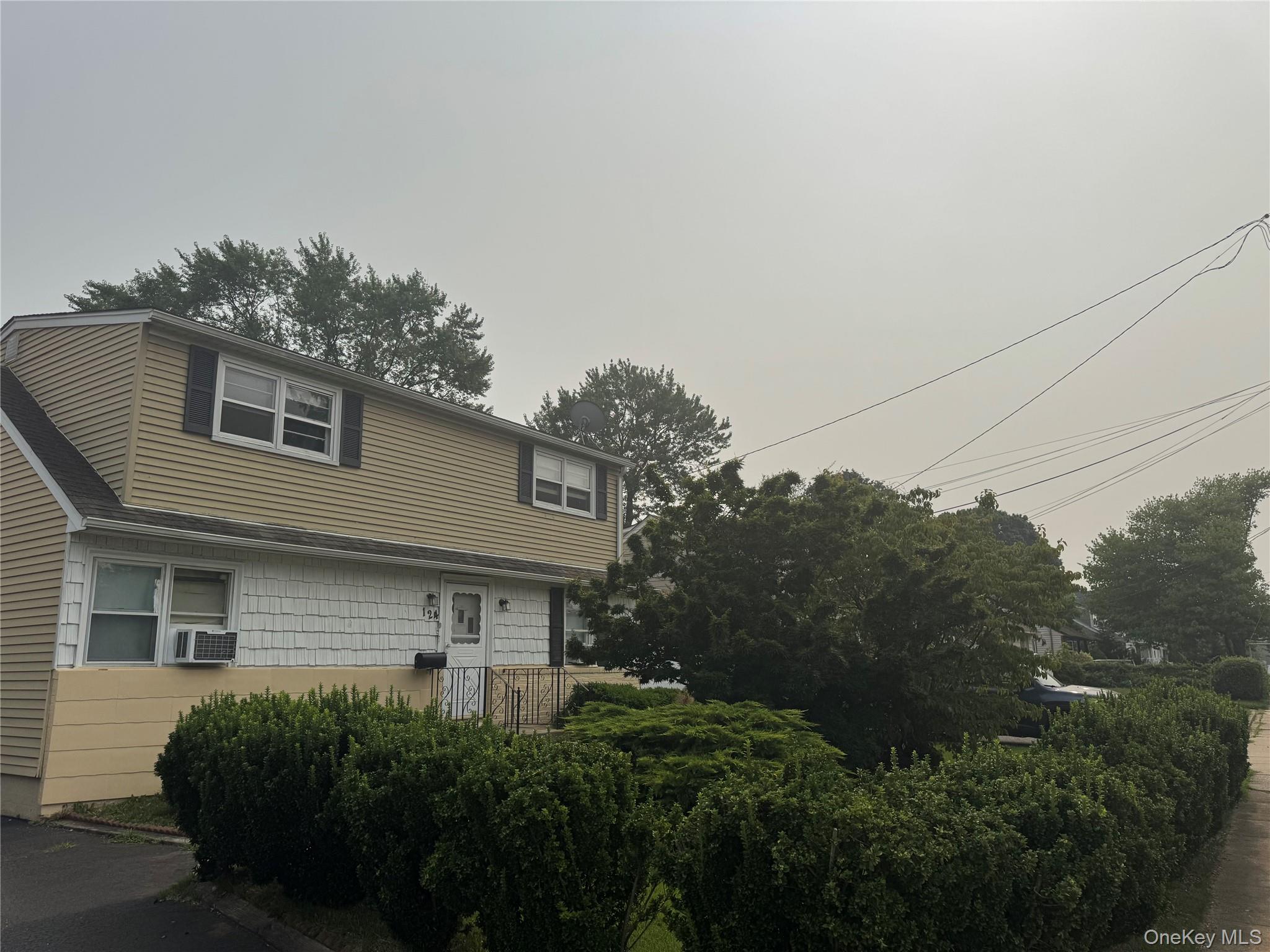 124 Parkdale Drive