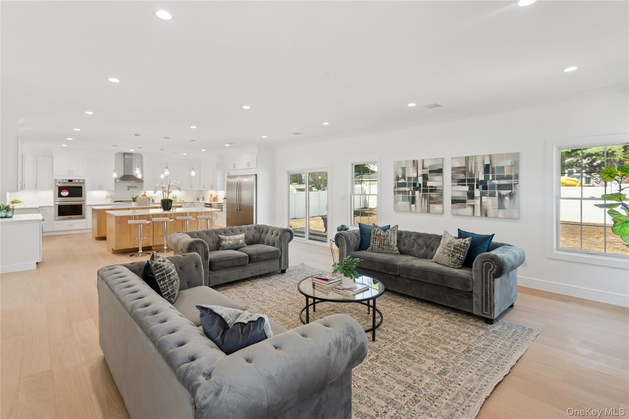 1222 Powell Avenue