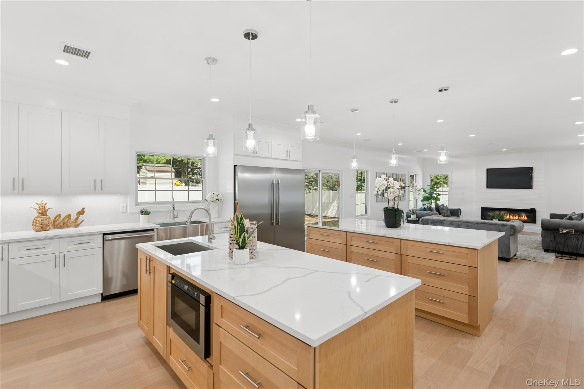 1222 Powell Avenue