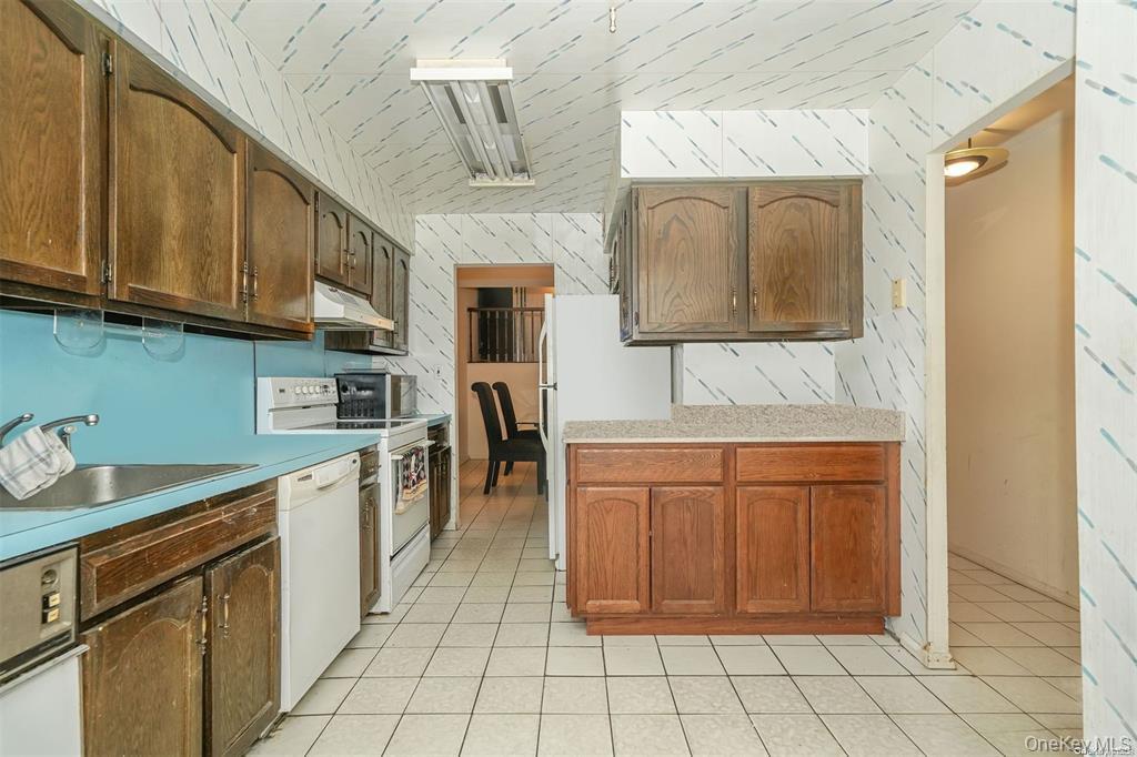 37 Santa Barbara Drive