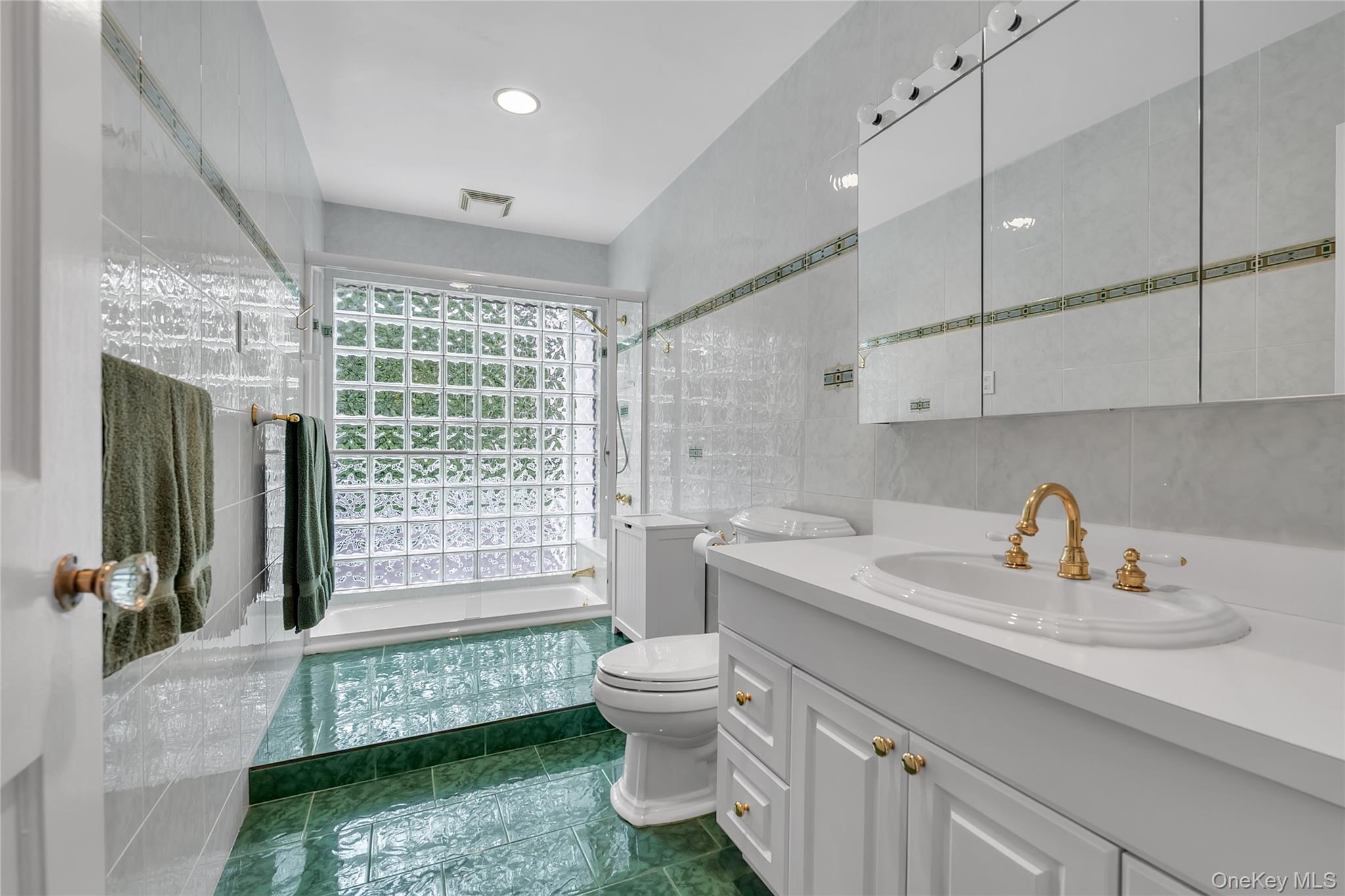 34 Soundview Crest