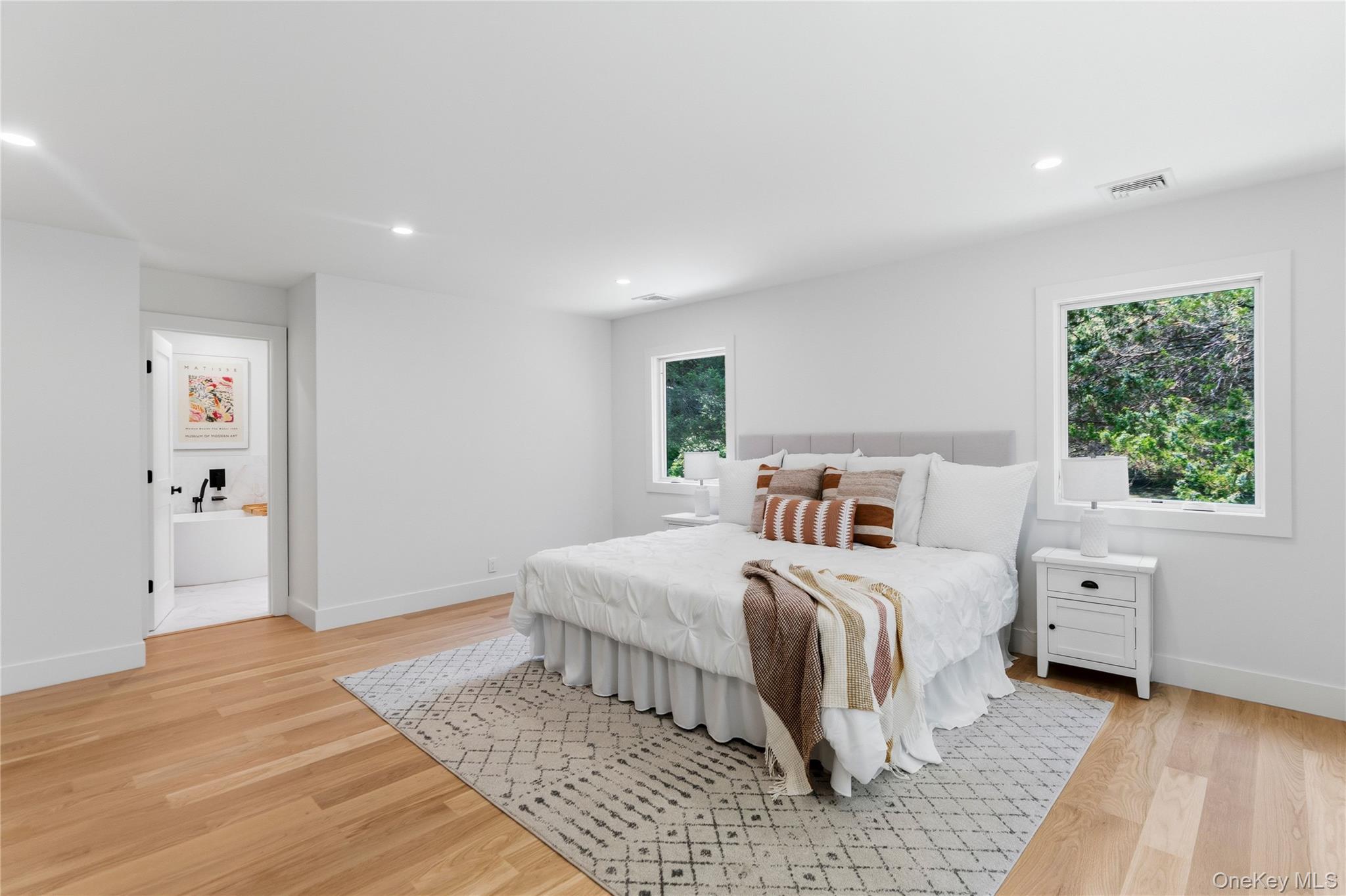 31 Saw Mill Road