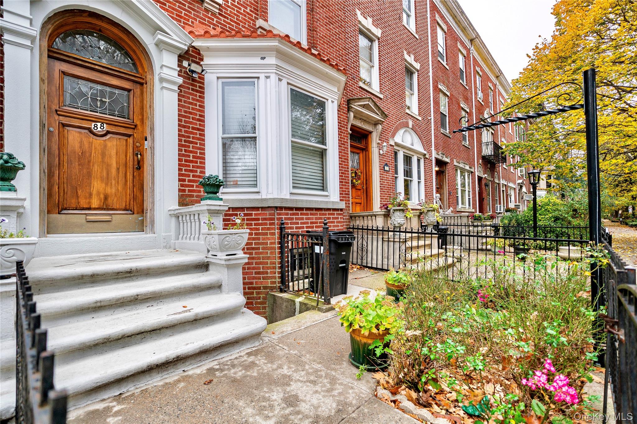 88 Midwood Street
