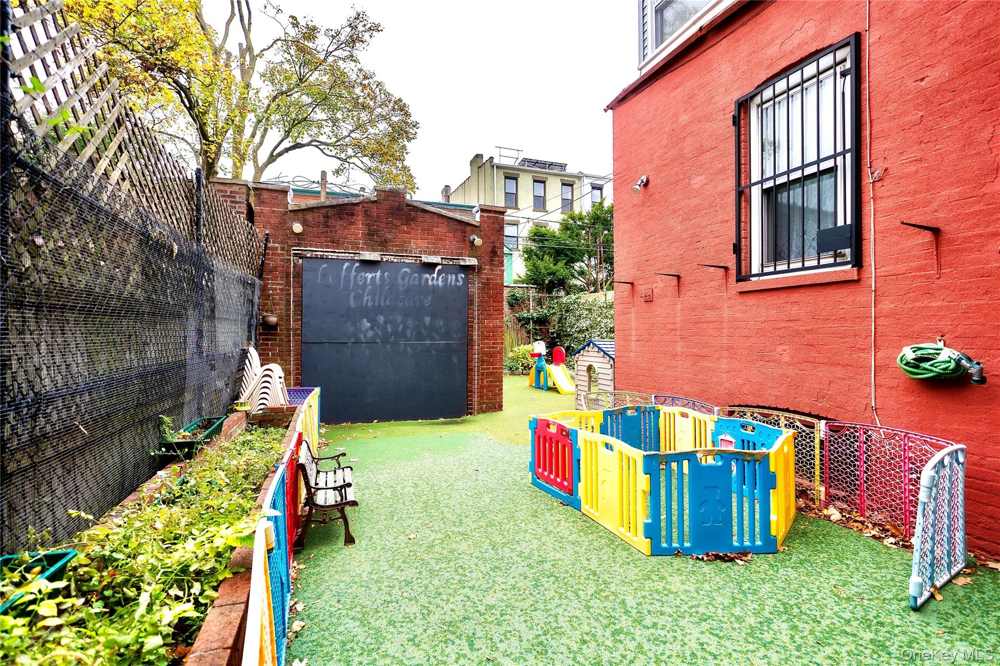 88 Midwood Street