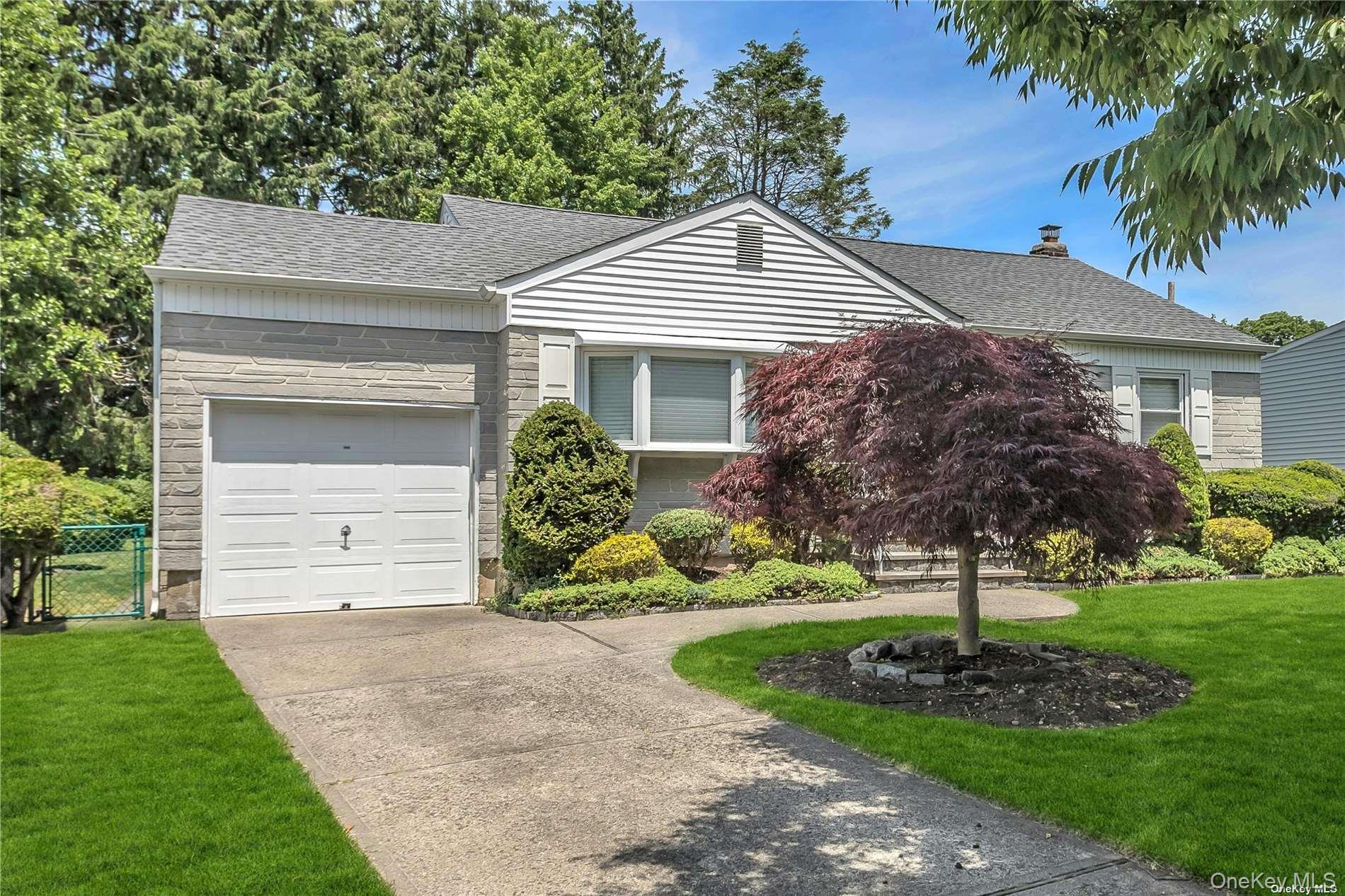 83 Knickerbocker Road