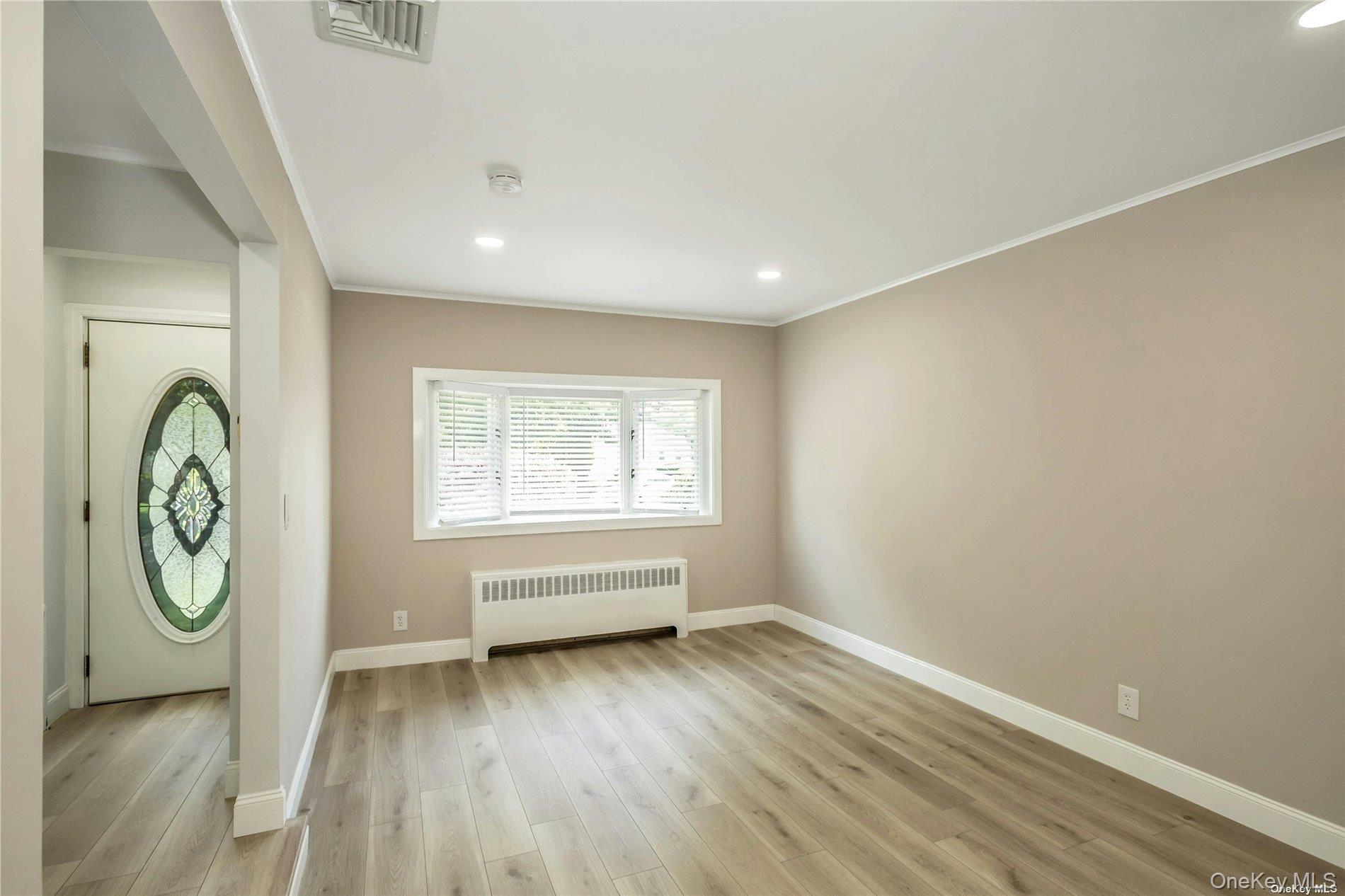 83 Knickerbocker Road