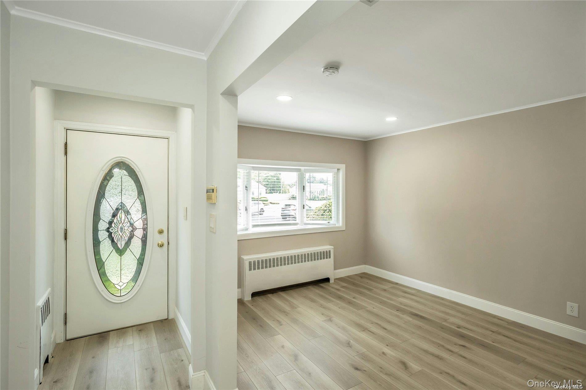 83 Knickerbocker Road
