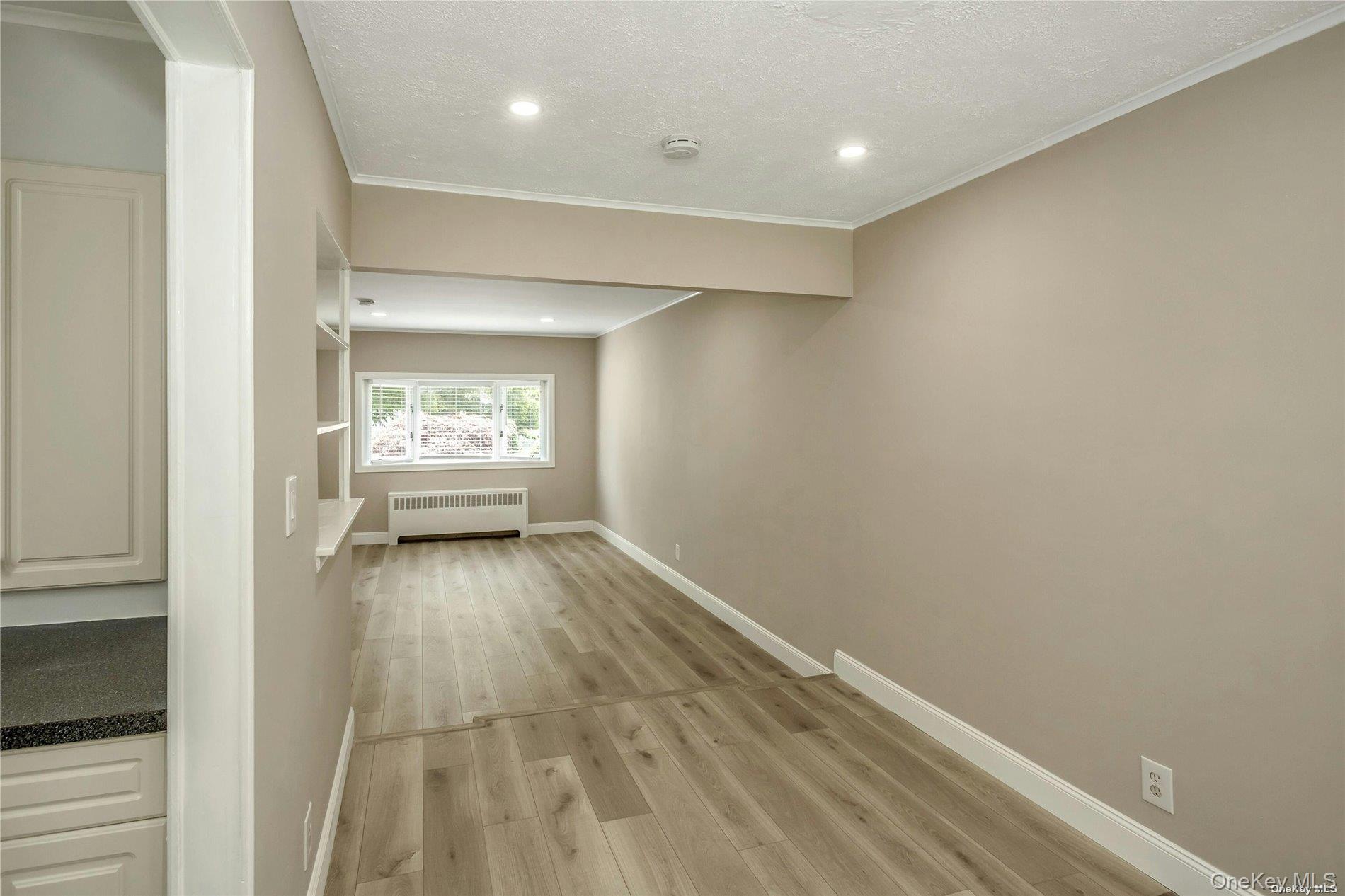 83 Knickerbocker Road