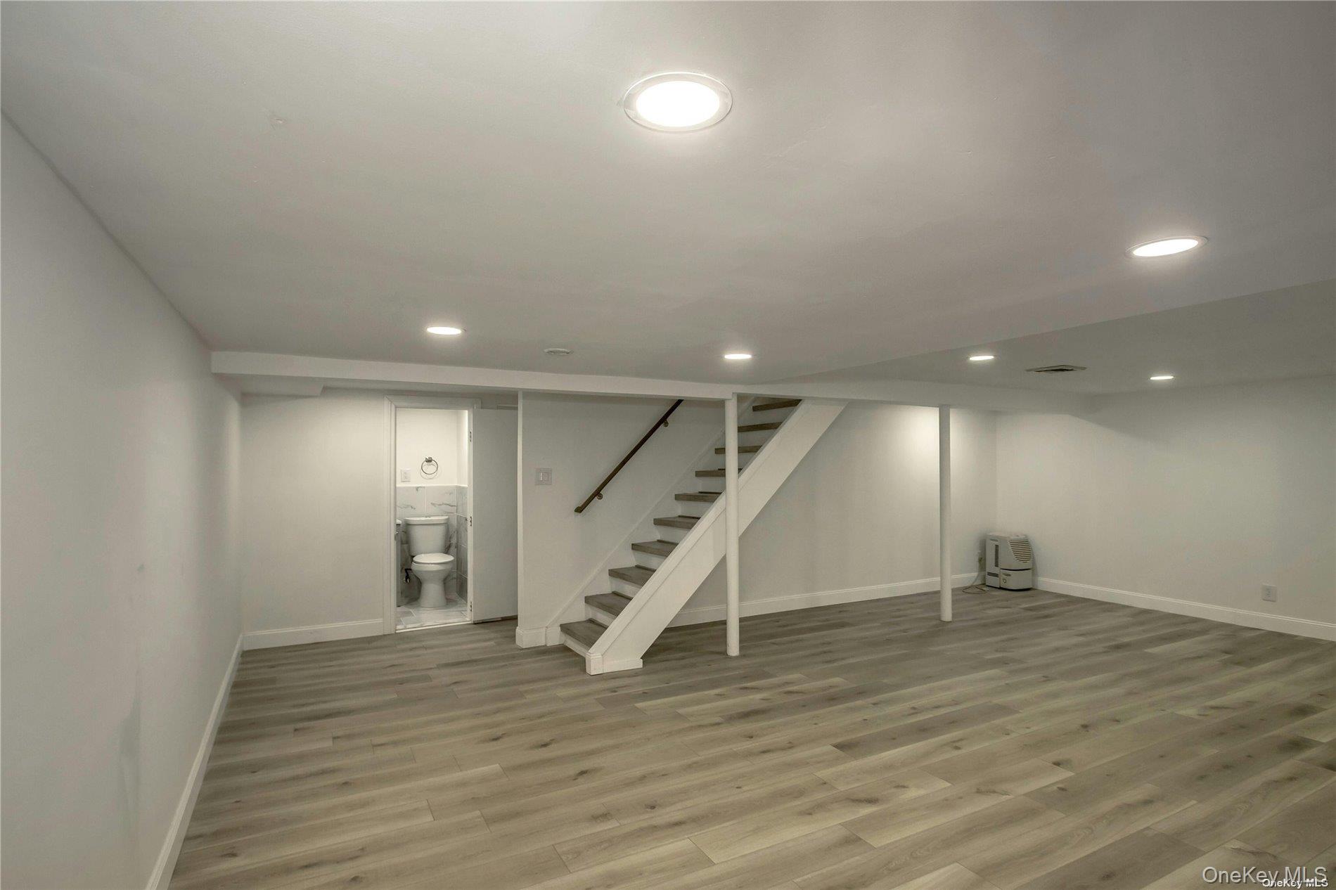 83 Knickerbocker Road