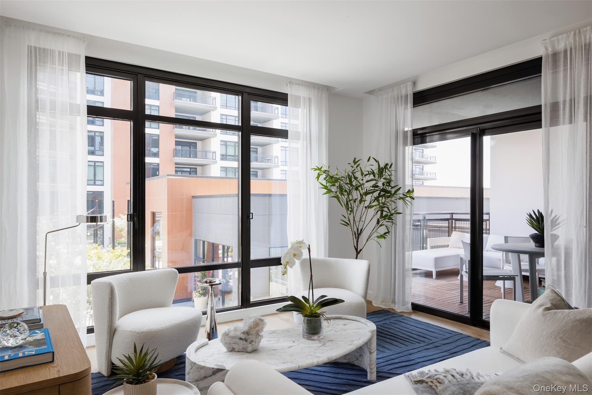 100 Boardwalk Unit: 1008A