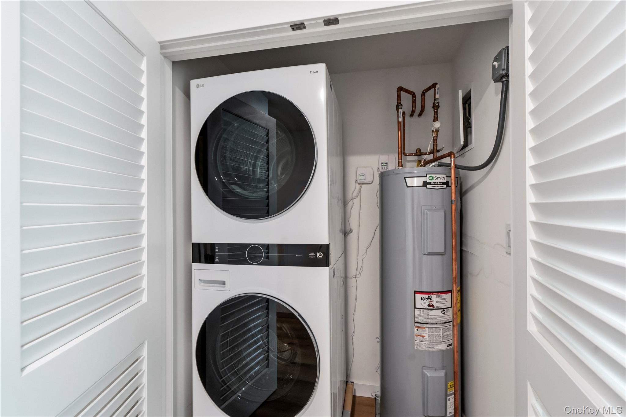 6245 60th Street Unit: 2