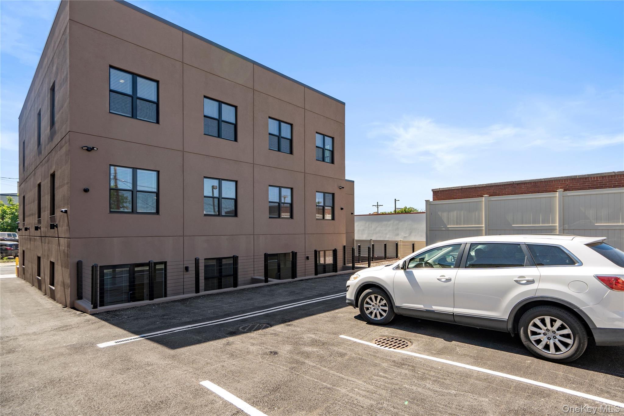 6245 60th Street Unit: 2