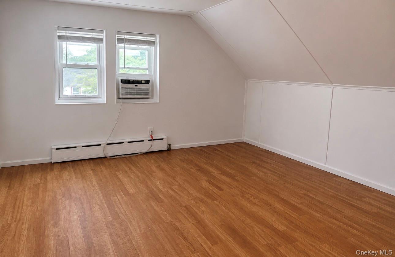 49 Hempstead Avenue