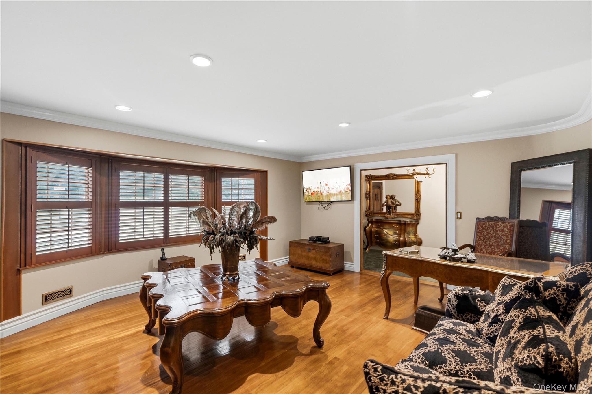 50 Flamingo Road