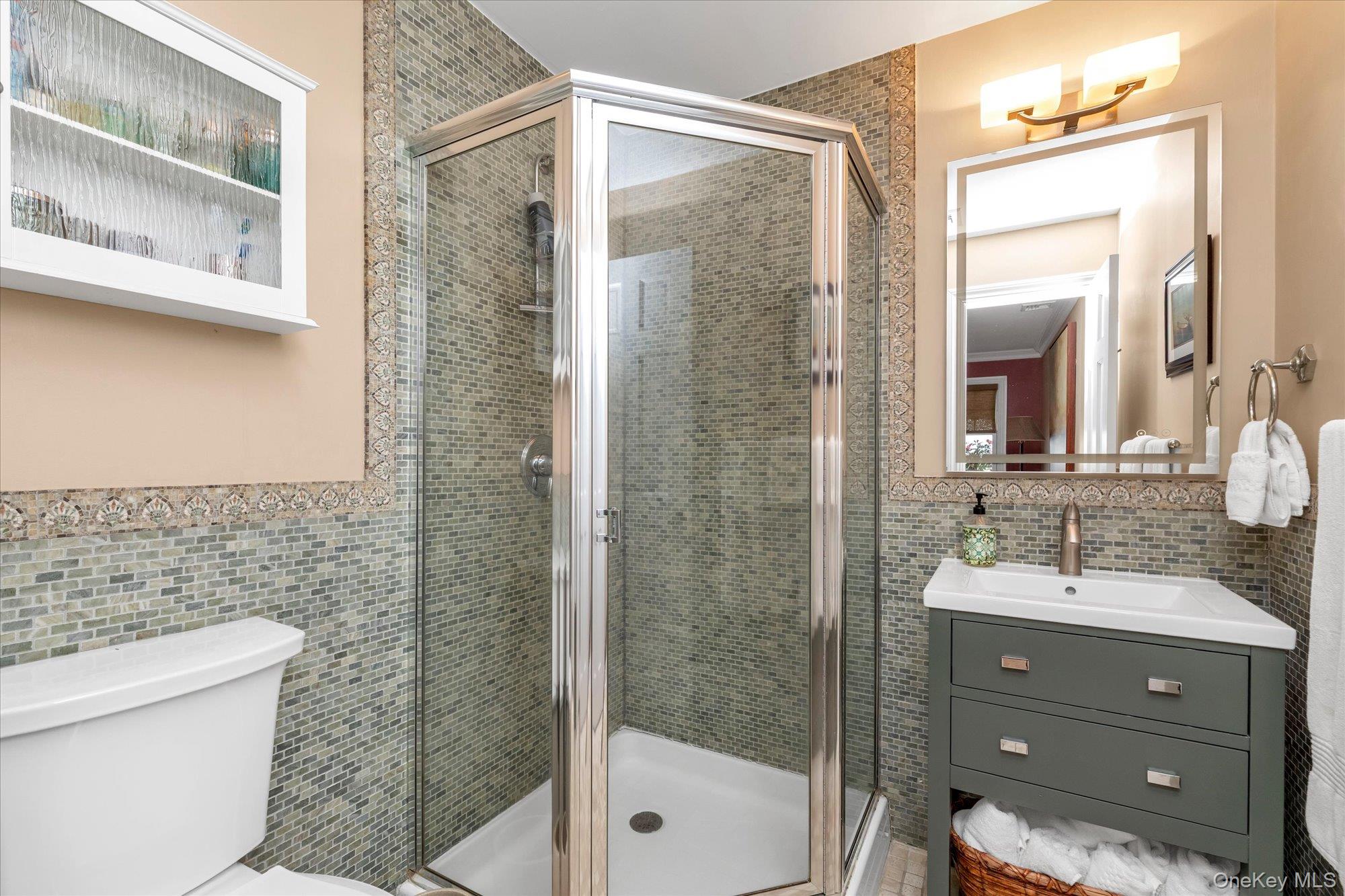 100 Empire Blvd Unit: 13