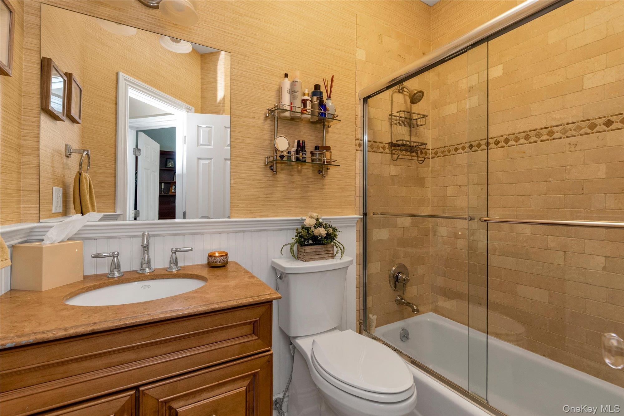 100 Empire Blvd Unit: 13