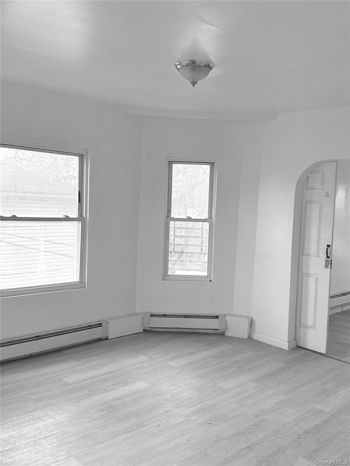 14-04 Dickens Street