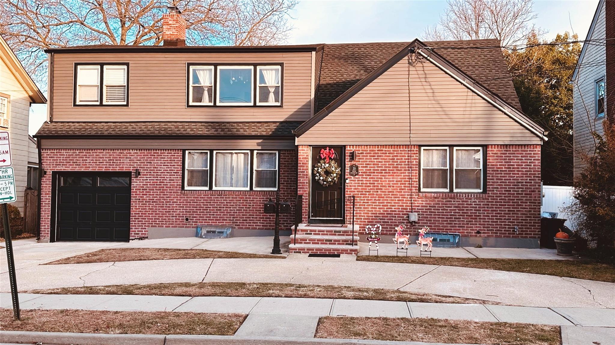 35 N Kensington Avenue Unit: 1
