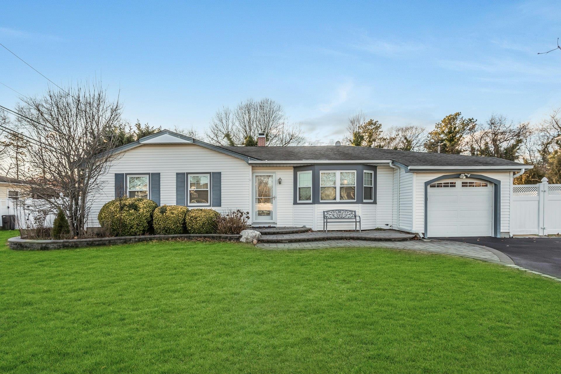 142 Greenbelt Parkway