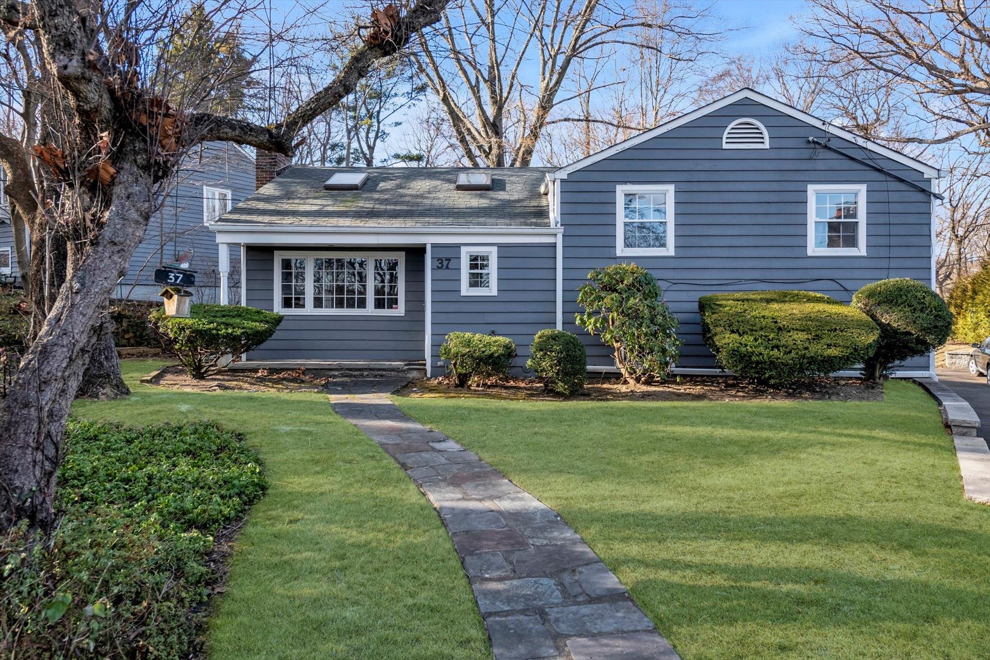 37 Beacon Drive