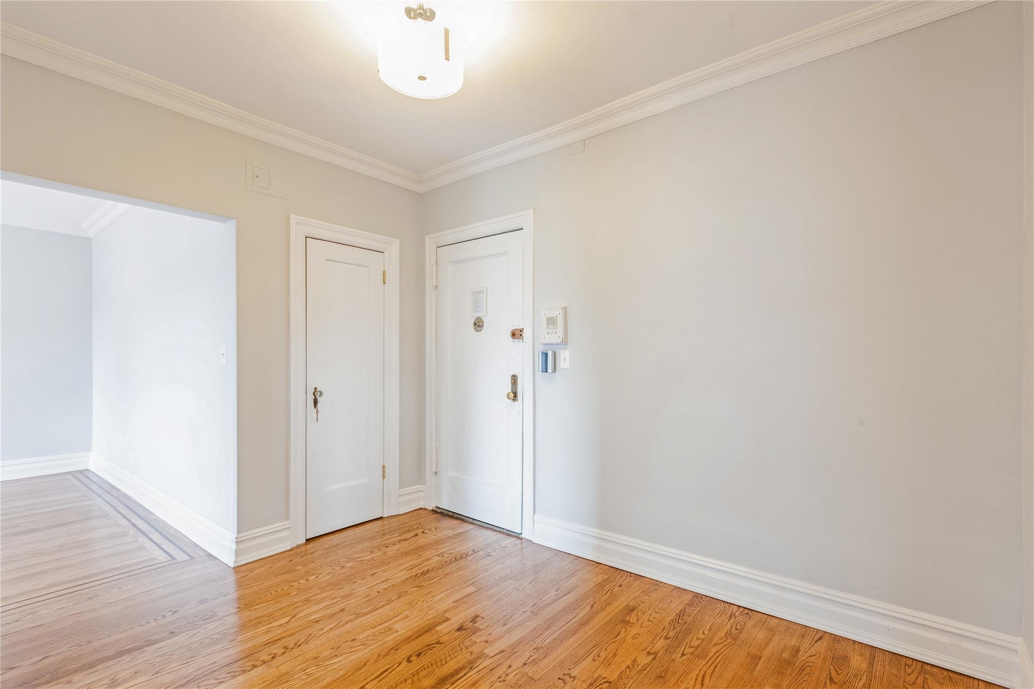 35-27 81st Street Unit: 5E