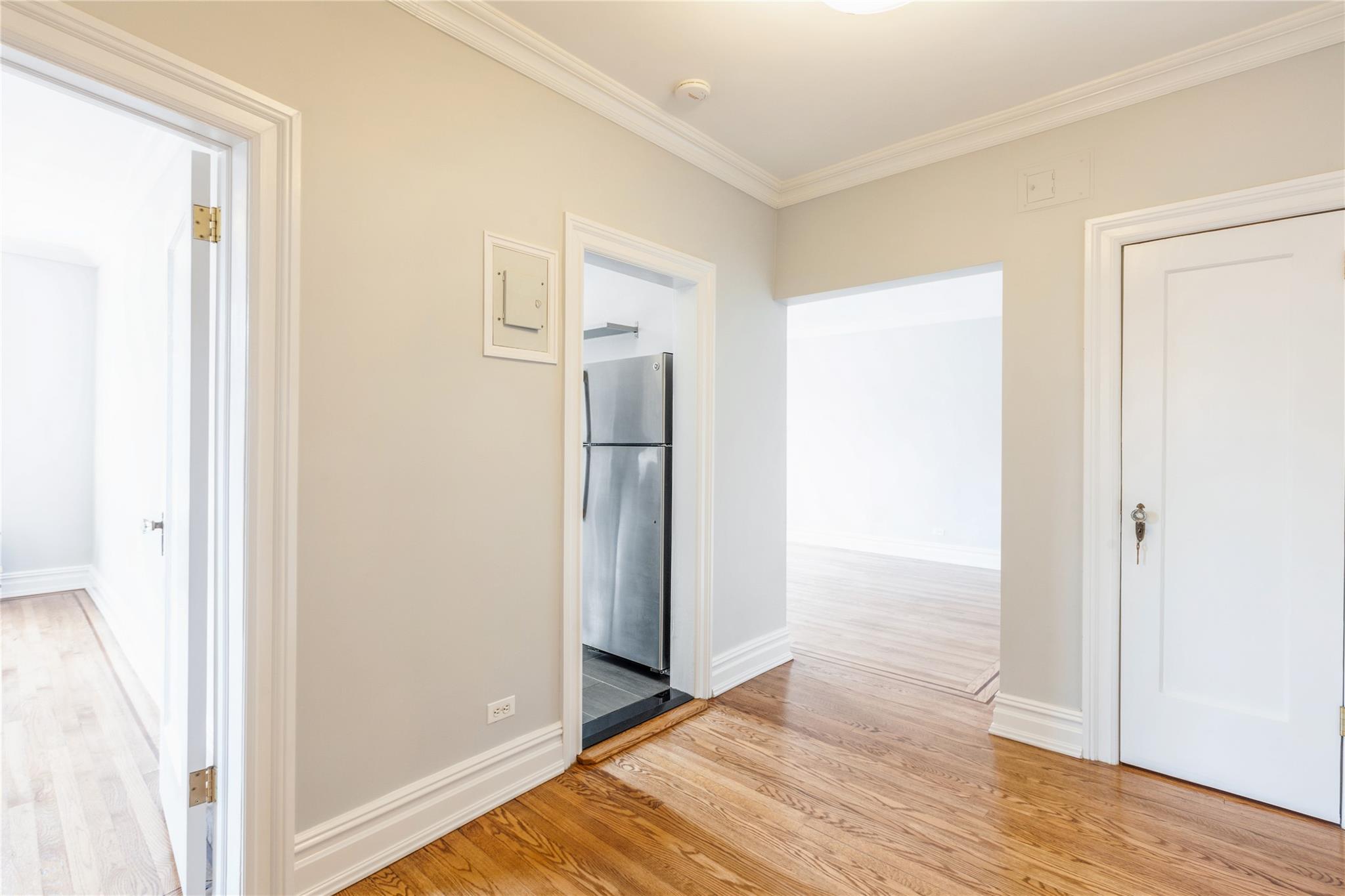 35-27 81st Street Unit: 5E