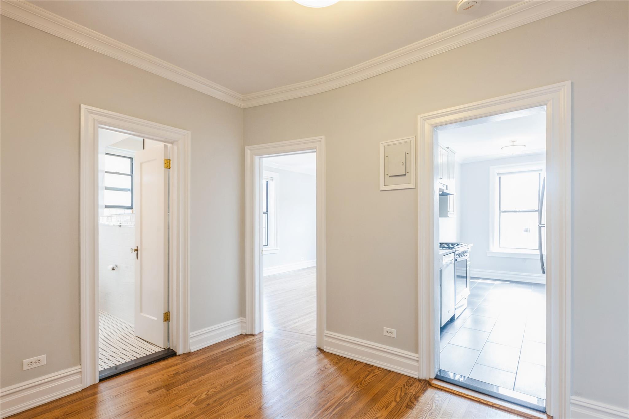35-27 81st Street Unit: 5E