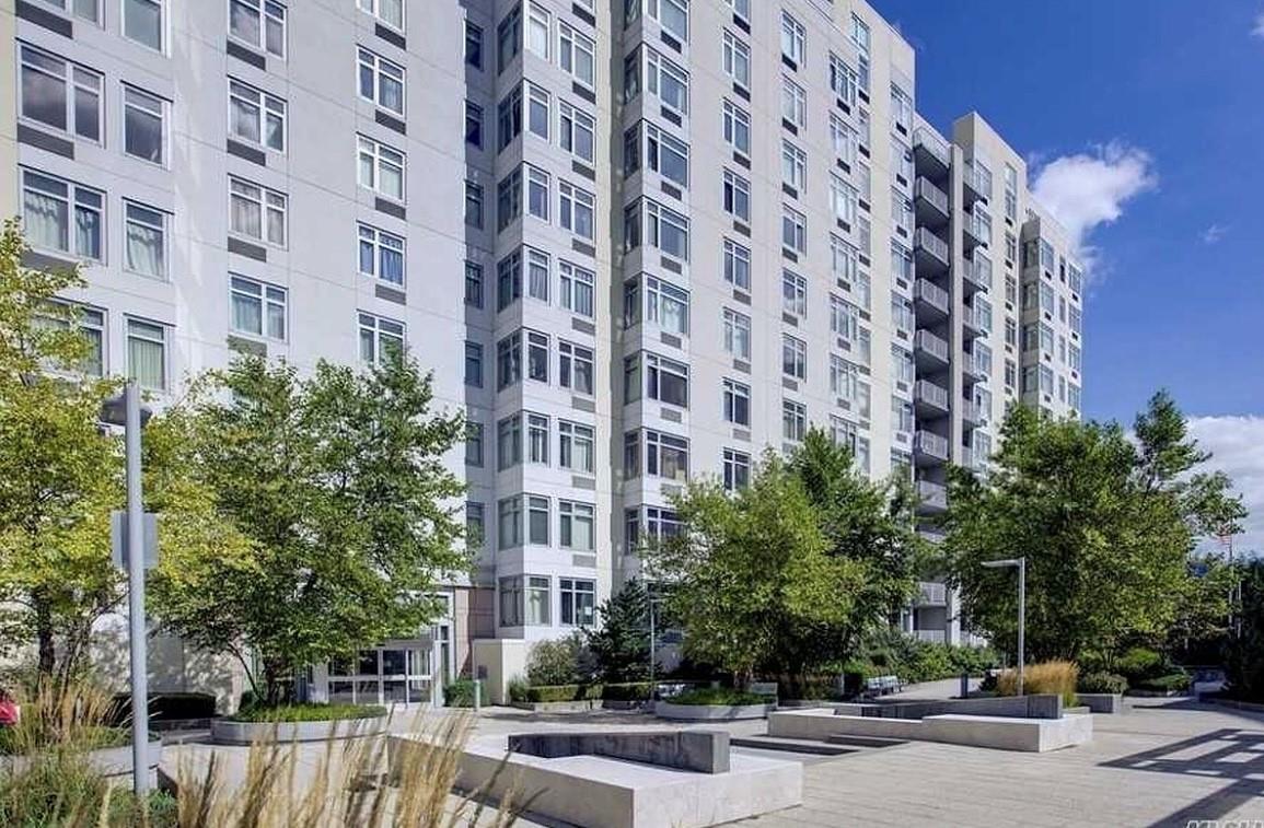 40-26 College Point Boulevard Unit: 15D