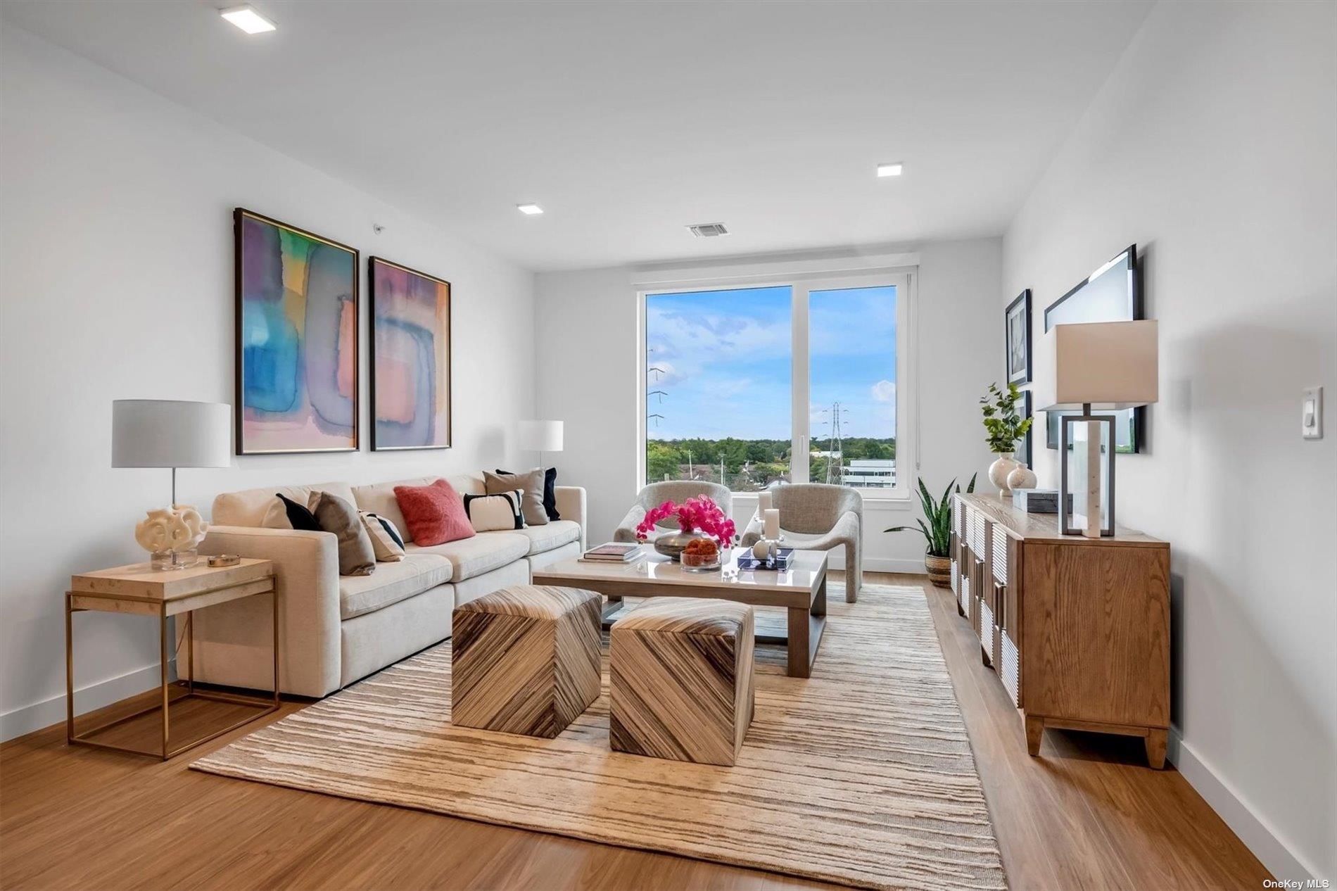 333 Warner Avenue Unit: 213
