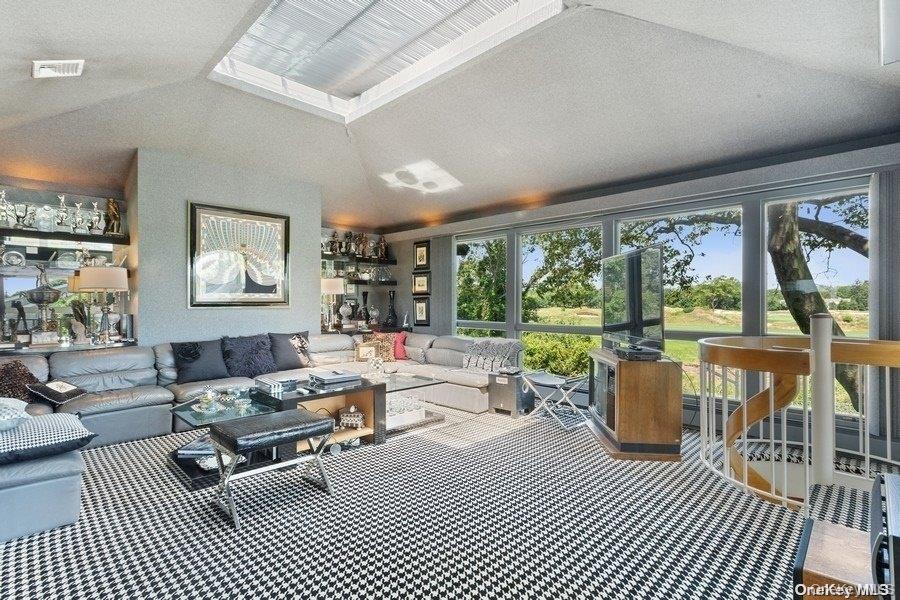 30 Thixton Drive