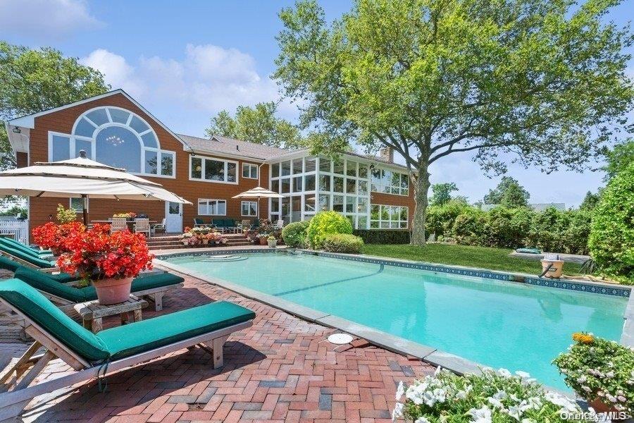 30 Thixton Drive