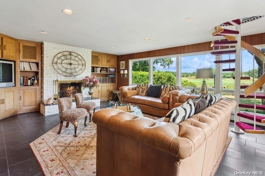 30 Thixton Drive