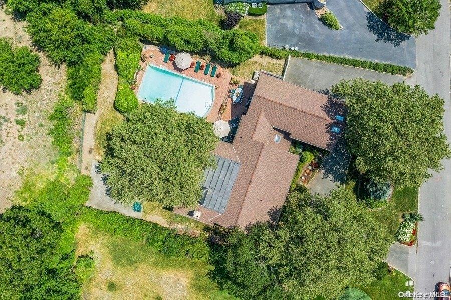 30 Thixton Drive
