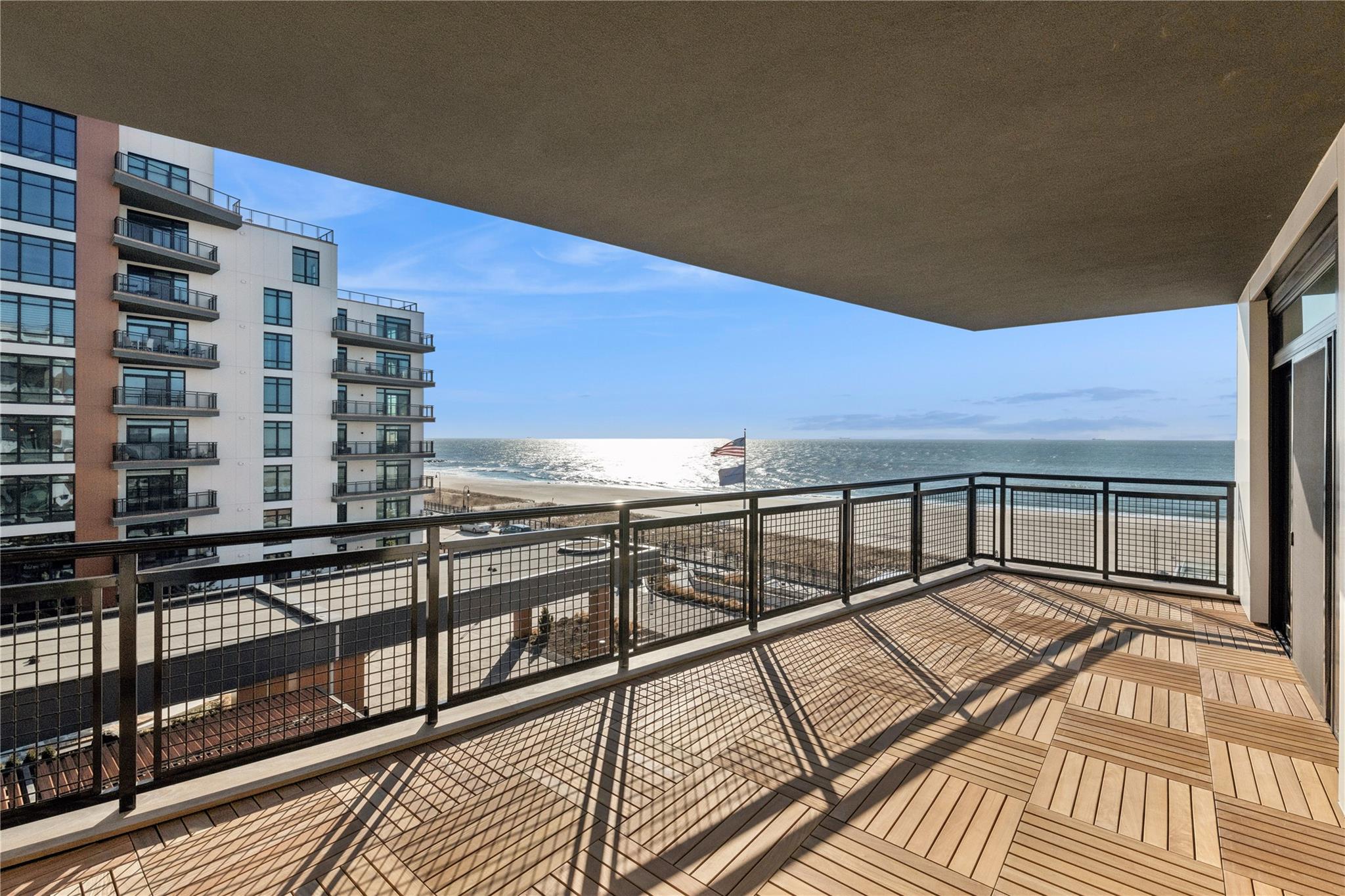 100 Boardwalk Unit: 602 A